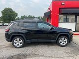 Used 2018 Jeep Compass Latitude w/ Cold Weather Group image 3
