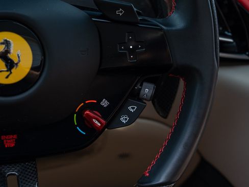 Used 2024 Ferrari Roma Spider RWD image 36