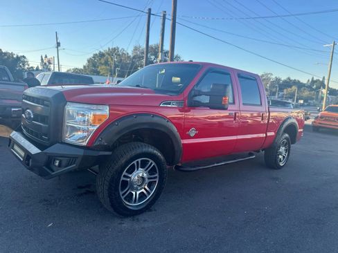 Used 2012 Ford F250 Lariat w/ Lariat Interior Pkg image 3