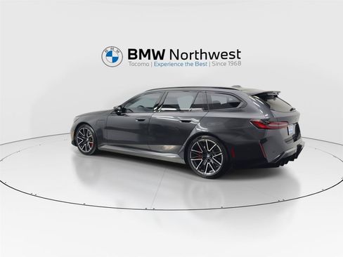 Used 2025 BMW M5 Touring AWD/4WD image 12