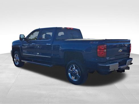 Used 2016 Chevrolet Silverado 2500 LTZ w/ Duramax Plus Package image 4