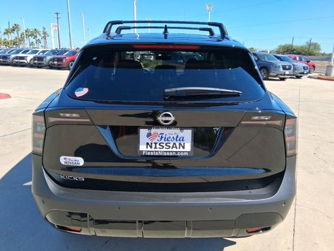New 2026 Nissan Kicks SV w/ Cold Weather Package image 5