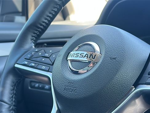 Used 2021 Nissan Rogue Sport SL w/ Premium Package image 30