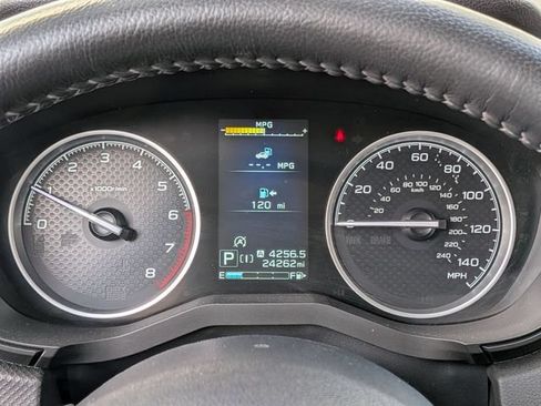 Used 2023 Subaru Forester Premium AWD/4WD image 21