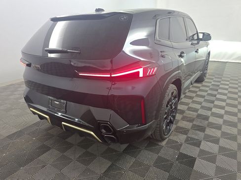 Used 2023 BMW XM AWD/4WD image 3