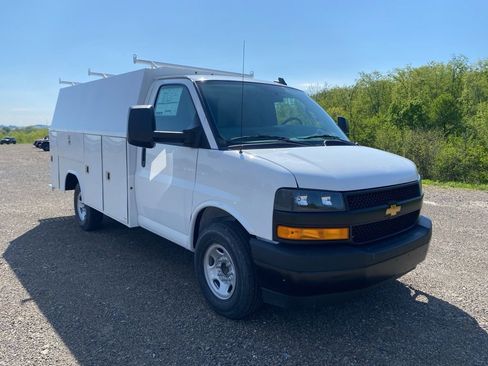 New 2026 Chevrolet Express 3500 w/ Power Convenience Package RWD image 1