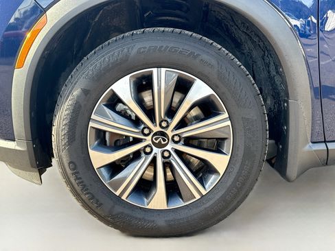 Used 2023 INFINITI QX60 Pure image 44