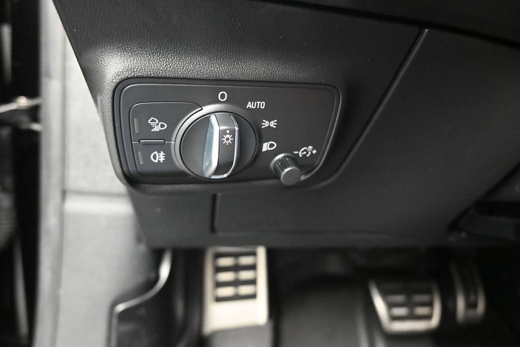 Used 2018 Audi TT 2.0T AWD/4WD image 24