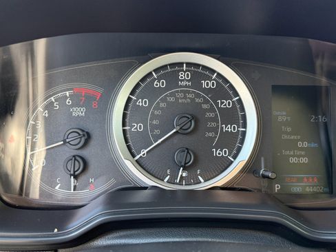 Used 2022 Toyota Corolla LE image 24