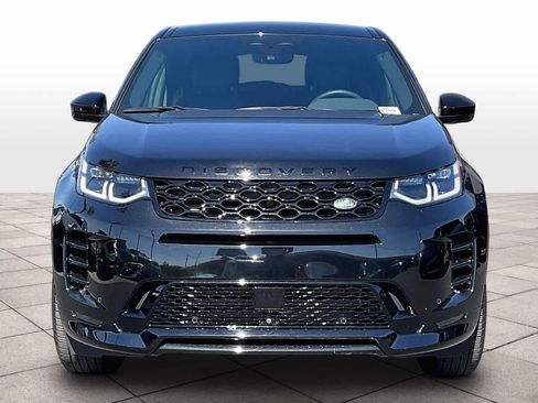 Used 2025 Land Rover Discovery Sport Dynamic SE AWD/4WD image 3