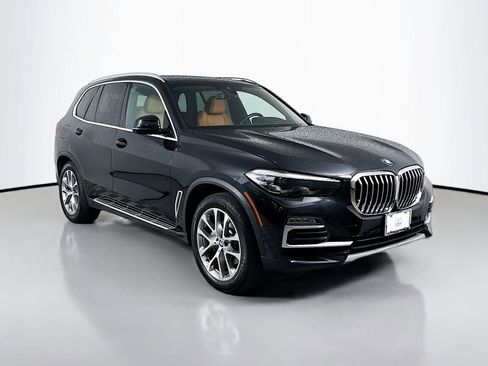 Used 2021 BMW X5 sDrive40i w/ Premium Package image 3