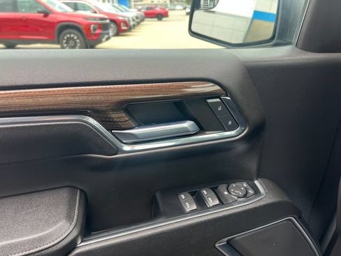 Certified 2023 Chevrolet Silverado 1500 LT AWD/4WD image 31