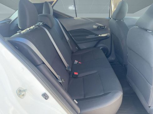 New 2025 Nissan Kicks Play S image 27