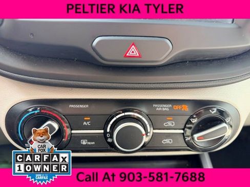 Certified 2025 Kia Soul LX w/ LX Technology Package FWD image 20