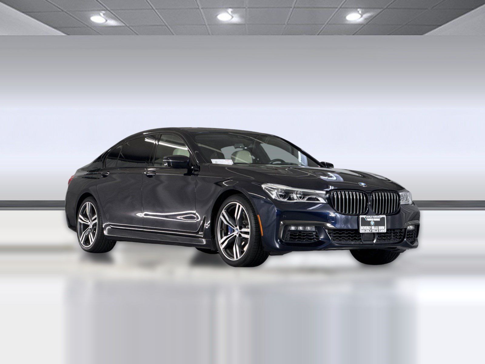 Used 2019 BMW 750i w/ Executive Package RWD image 7