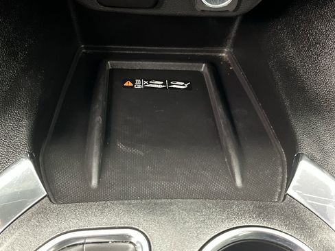 Certified 2023 Chevrolet Traverse LT w/ Midnight/Sport Edition image 28