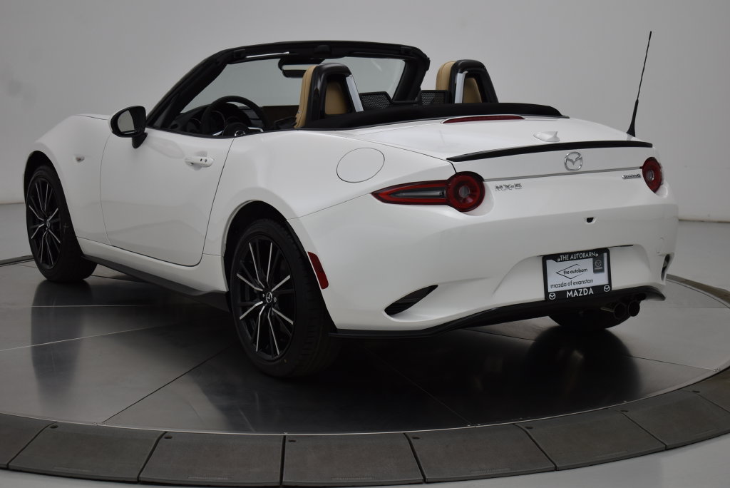 Used 2025 MAZDA MX-5 Miata Grand Touring w/ Appearance Package RWD image 18