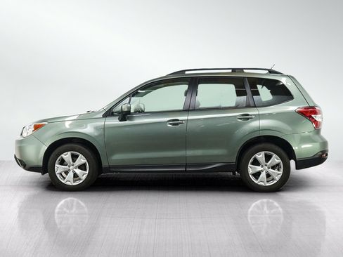 Used 2014 Subaru Forester 2.5i Premium w/ All-Weather Package AWD/4WD image 2