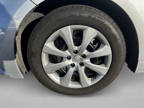 Certified 2024 Toyota Corolla LE image 25