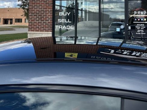 Used 2017 Mercedes-Benz C 63 AMG S image 27