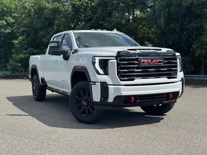 New 2026 GMC Sierra 2500 AT4 w/ AT4 Premium Plus Package