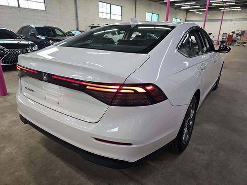 Used 2024 Honda Accord EX image 4