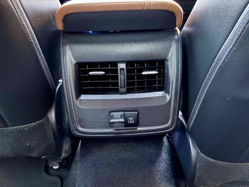 Used 2021 Toyota Avalon XSE w/ Carpet Mat Package (TMS) FWD image 59