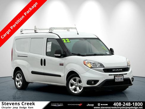 Used 2022 RAM ProMaster City Wagon w/ Lights & Wheels Group image 1