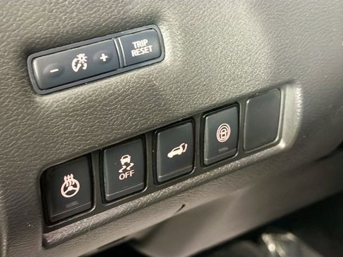 Used 2020 Nissan Murano SL image 10