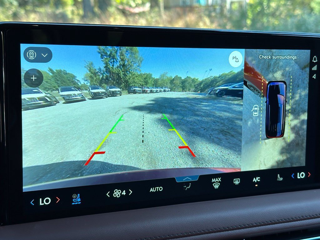 New 2027 Lincoln Aviator Reserve AWD/4WD image 16