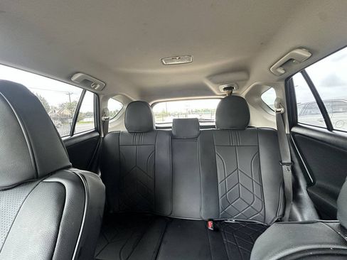 Used 2017 Toyota RAV4 LE FWD image 26