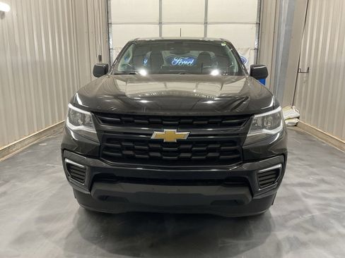Used 2022 Chevrolet Colorado LT w/ Fleet Safety Package image 2