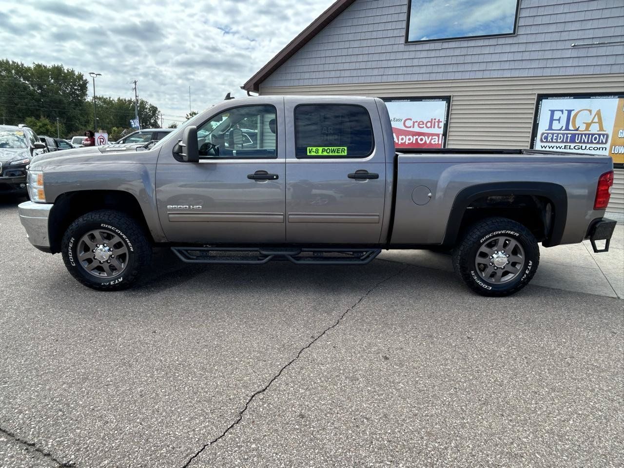 Used 2013 Chevrolet Silverado 2500 LT w/ Interior Plus Package AWD/4WD image 8