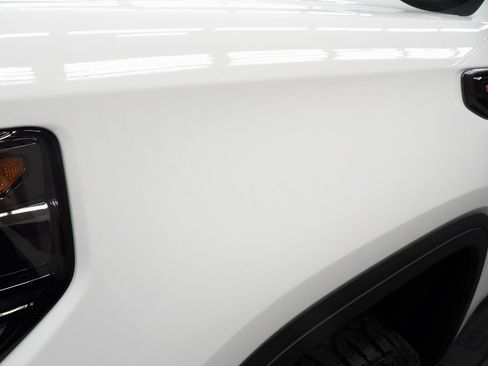 Used 2022 GMC Sierra 1500 AT4X image 46