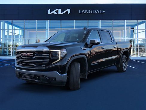 Used 2025 GMC Sierra 1500 SLT image 11
