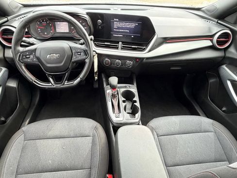 Used 2024 Chevrolet Trax RS w/ Driver Confidence Package FWD image 12