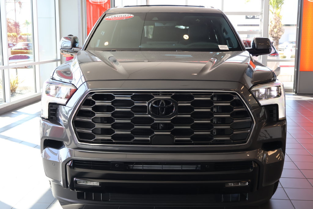 Used 2026 Toyota Sequoia Platinum w/ TRD Off-Road Package AWD/4WD image 2