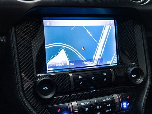 Used 2020 Ford Mustang Shelby GT500 w/ Technology Package image 27