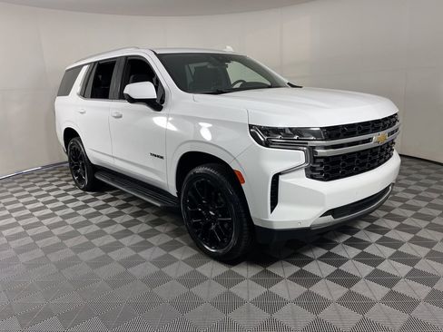 Used 2023 Chevrolet Tahoe LS image 15