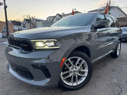 Used 2022 Dodge Durango GT image 2