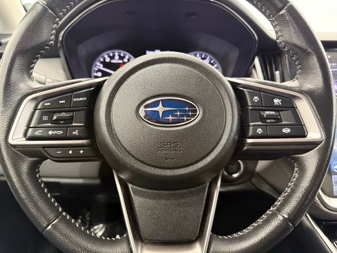 Used 2023 Subaru Outback Premium image 41