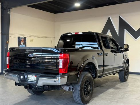 Used 2022 Ford F250 Lariat w/ Tremor Off-Road Package AWD/4WD image 4