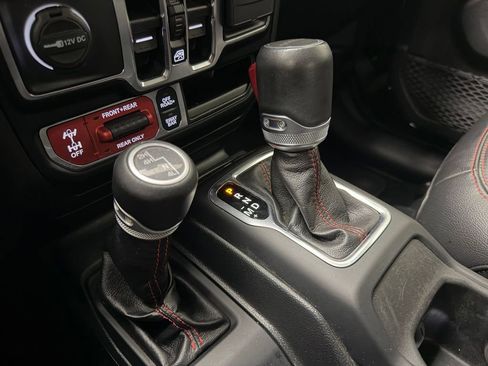 Used 2021 Jeep Gladiator Rubicon w/ Trailer Tow Package image 26