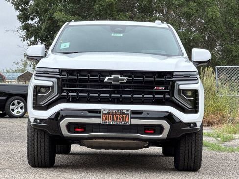 New 2026 Chevrolet Suburban Z71 AWD/4WD image 9