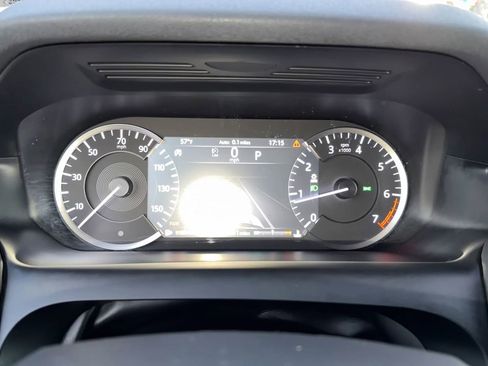 Used 2020 Land Rover Discovery Sport S image 17