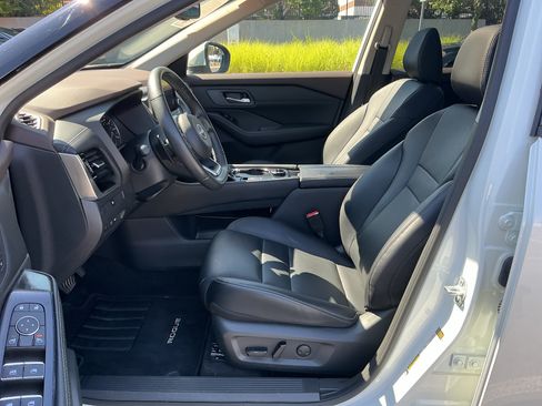 Certified 2023 Nissan Rogue SL AWD/4WD image 12