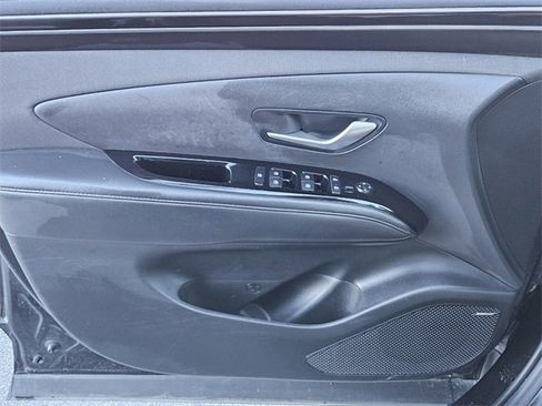 Used 2022 Hyundai Tucson SEL w/ Convenience + Premium Package image 16