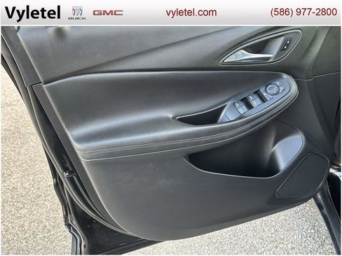 Used 2023 Buick Encore GX Preferred w/ Cold Weather Comfort Package image 14