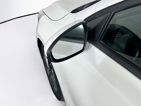 Used 2024 Kia Forte LXS image 16