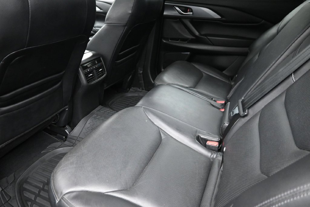 Used 2017 MAZDA CX-9 Touring AWD/4WD image 14